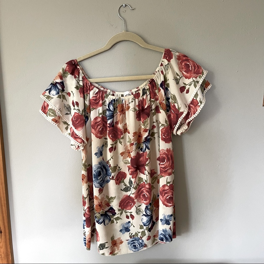 Women’s Off the Shoulder Floral Blouse